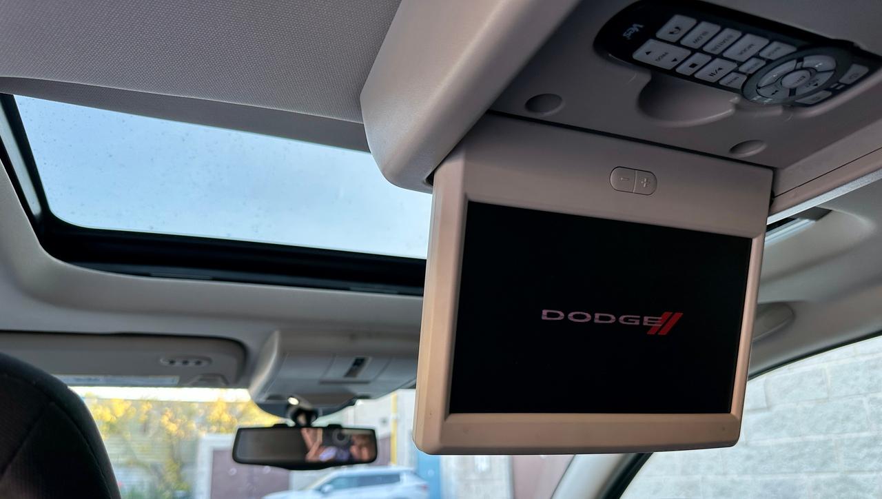 2017 Dodge Journey SXT | NO ACCIDENTS | 7 PASSENGER | NAVI | SUNROOF Photo