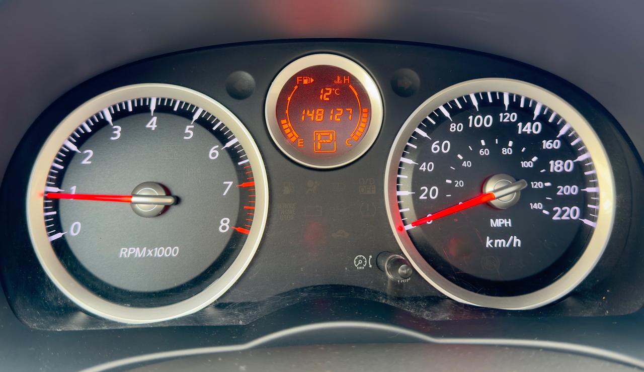 2010 Nissan Sentra 2.0 S FINANCING AVAILABLE Photo11