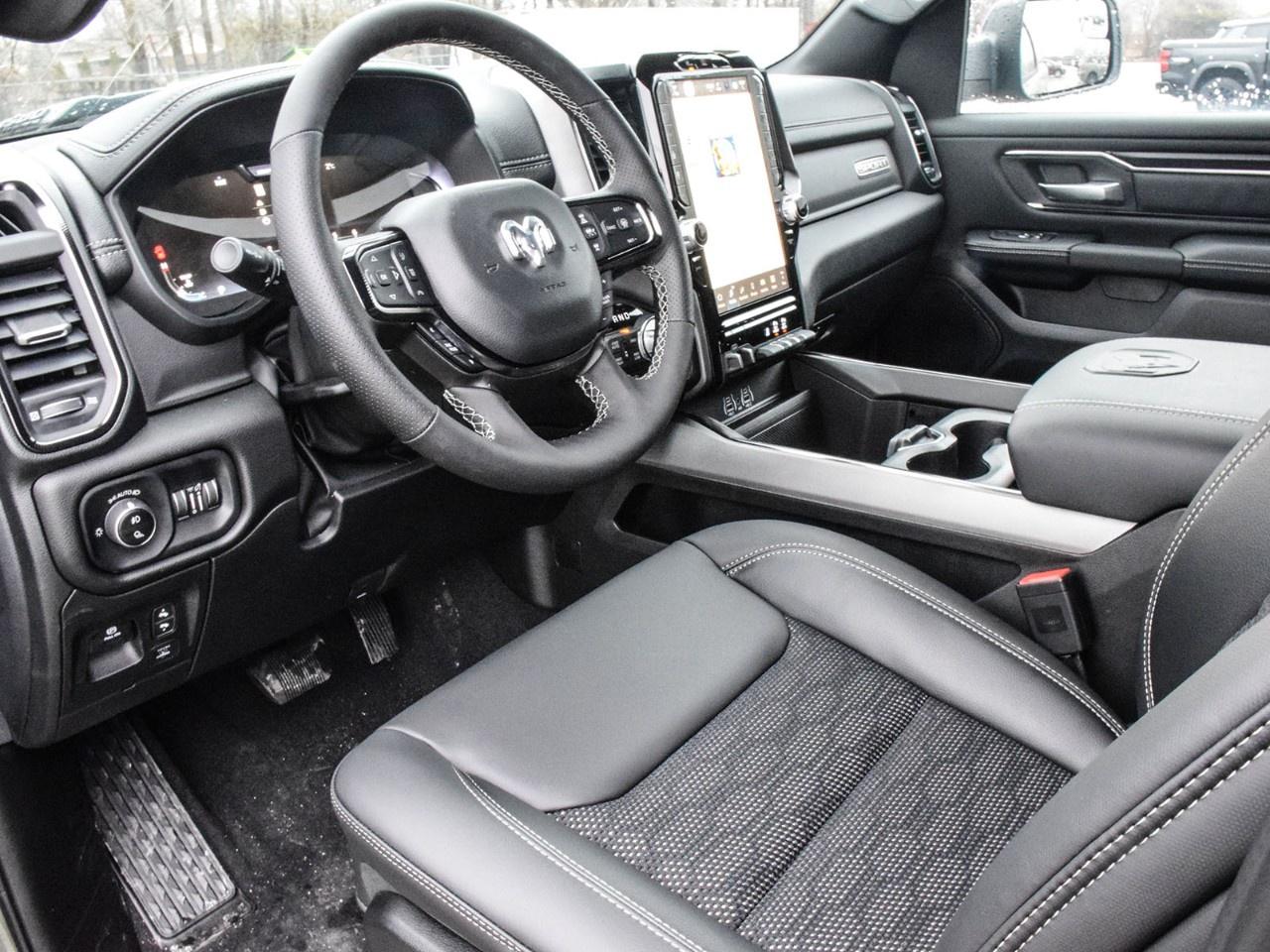 2026 RAM 1500 Sport 4x4 Crew Cab 6'4" Box Photo