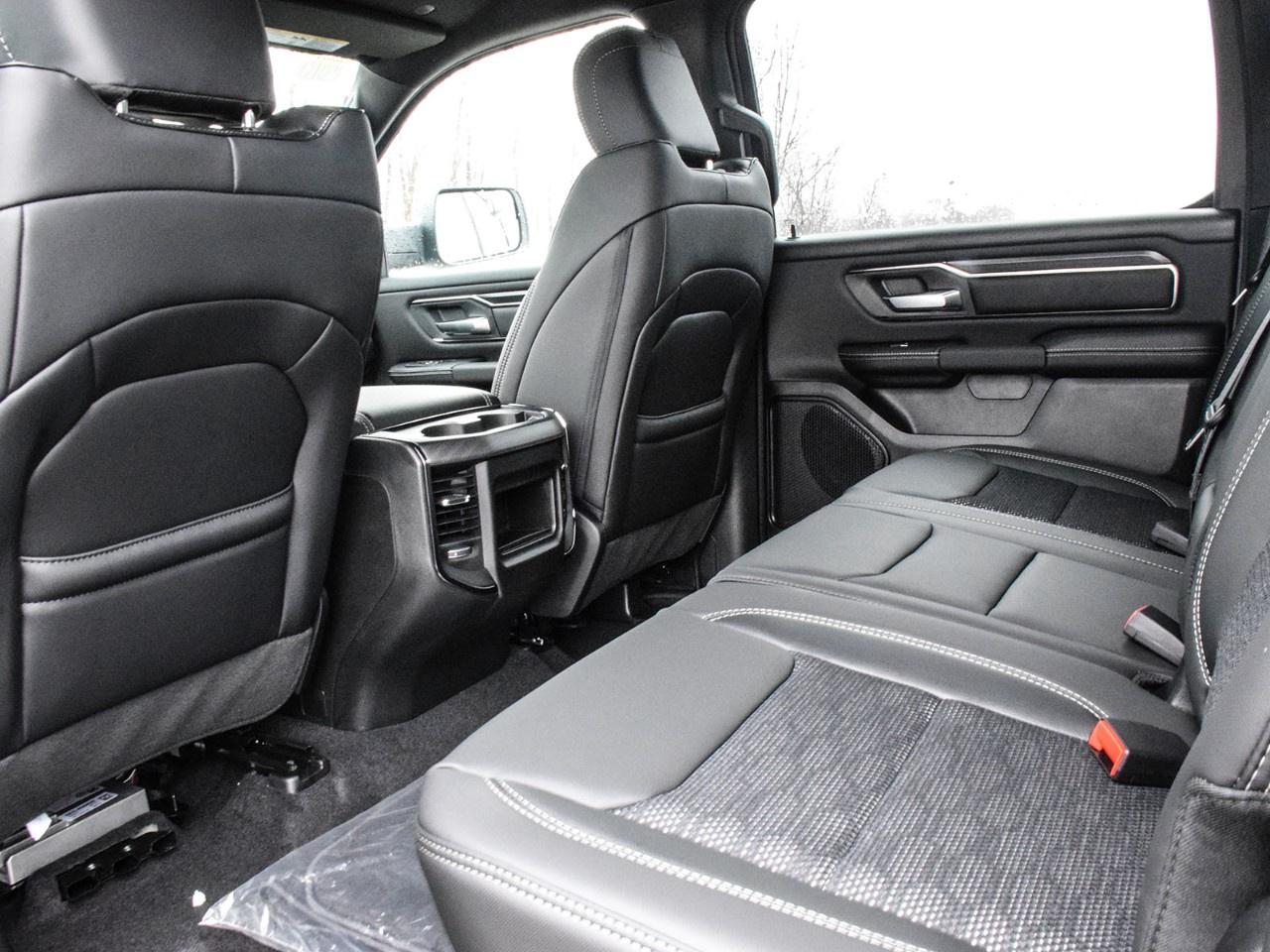 2026 RAM 1500 Sport 4x4 Crew Cab 6'4" Box Photo