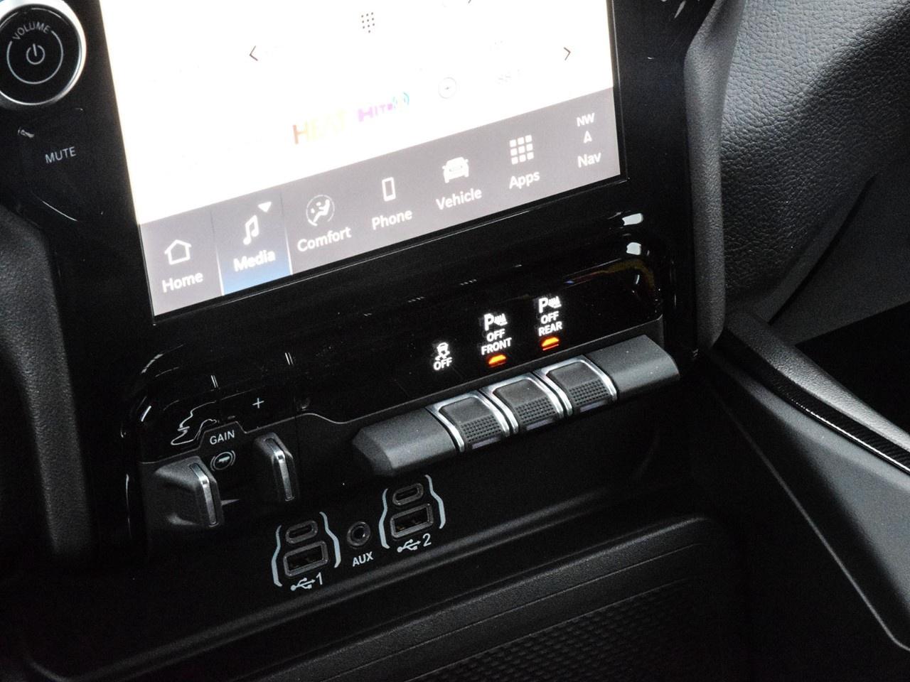 2026 RAM 1500 Sport 4x4 Crew Cab 6'4" Box Photo