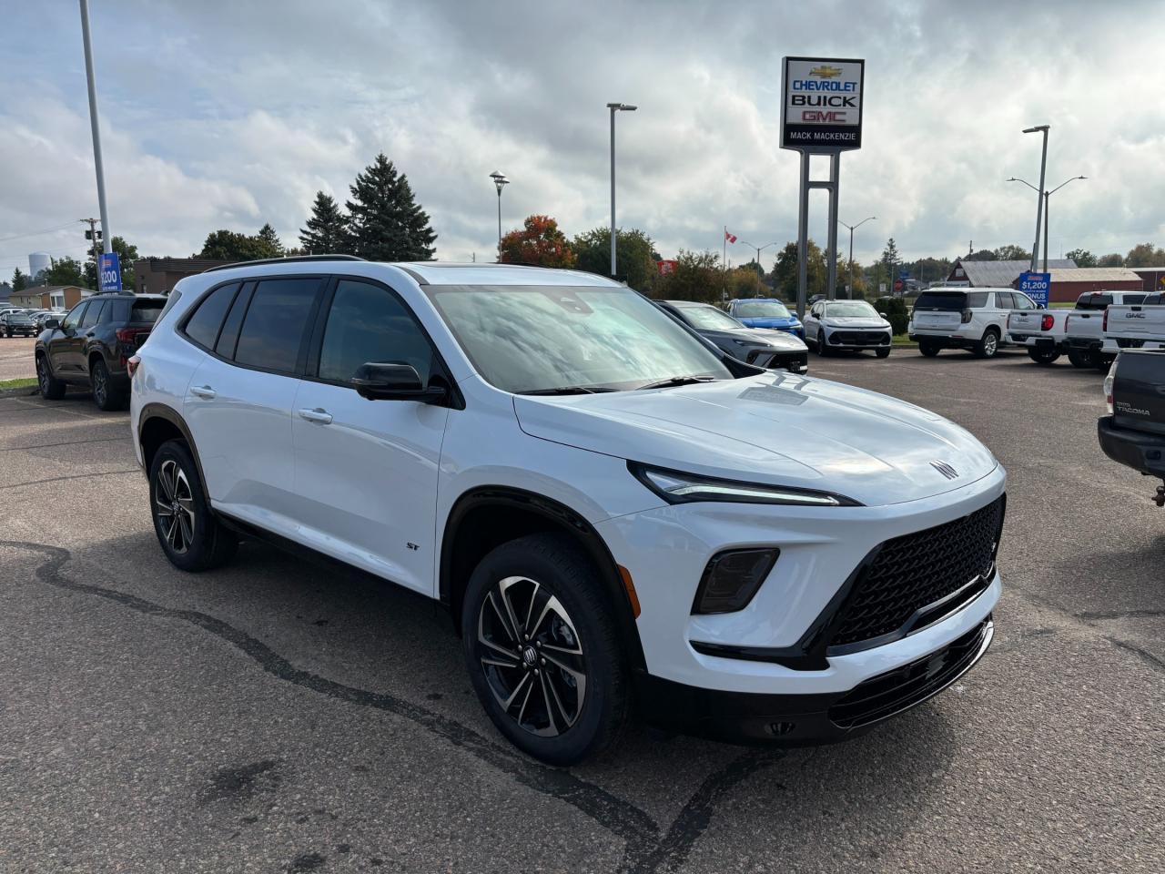 2026 Buick Enclave Sport Touring 2026 Buick Enclave ST AWD Photo