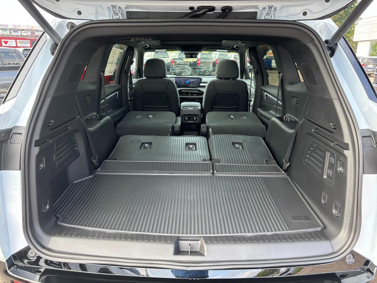 2026 Buick Enclave Sport Touring 2026 Buick Enclave ST AWD Photo