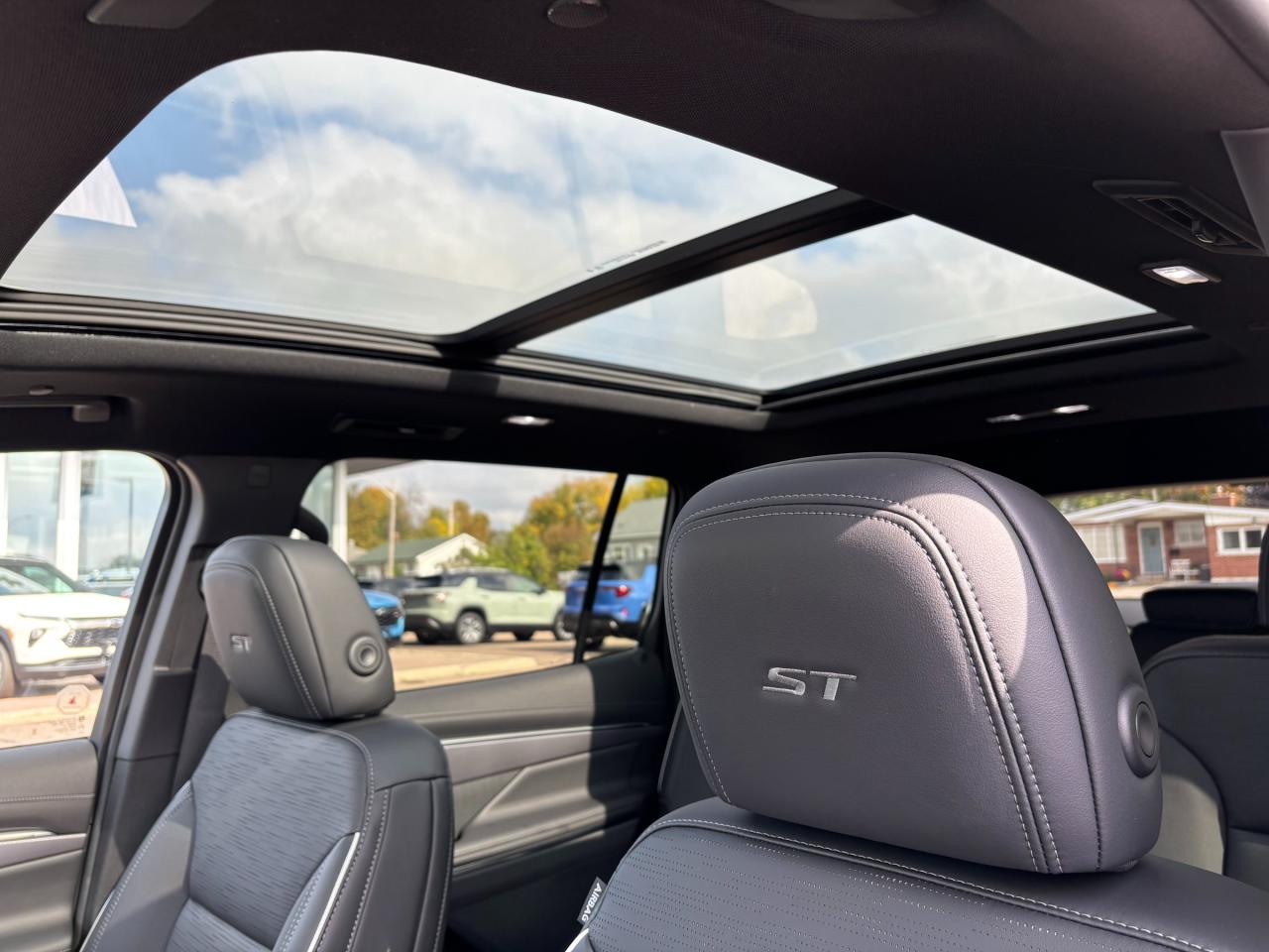 2026 Buick Enclave Sport Touring 2026 Buick Enclave ST AWD Photo