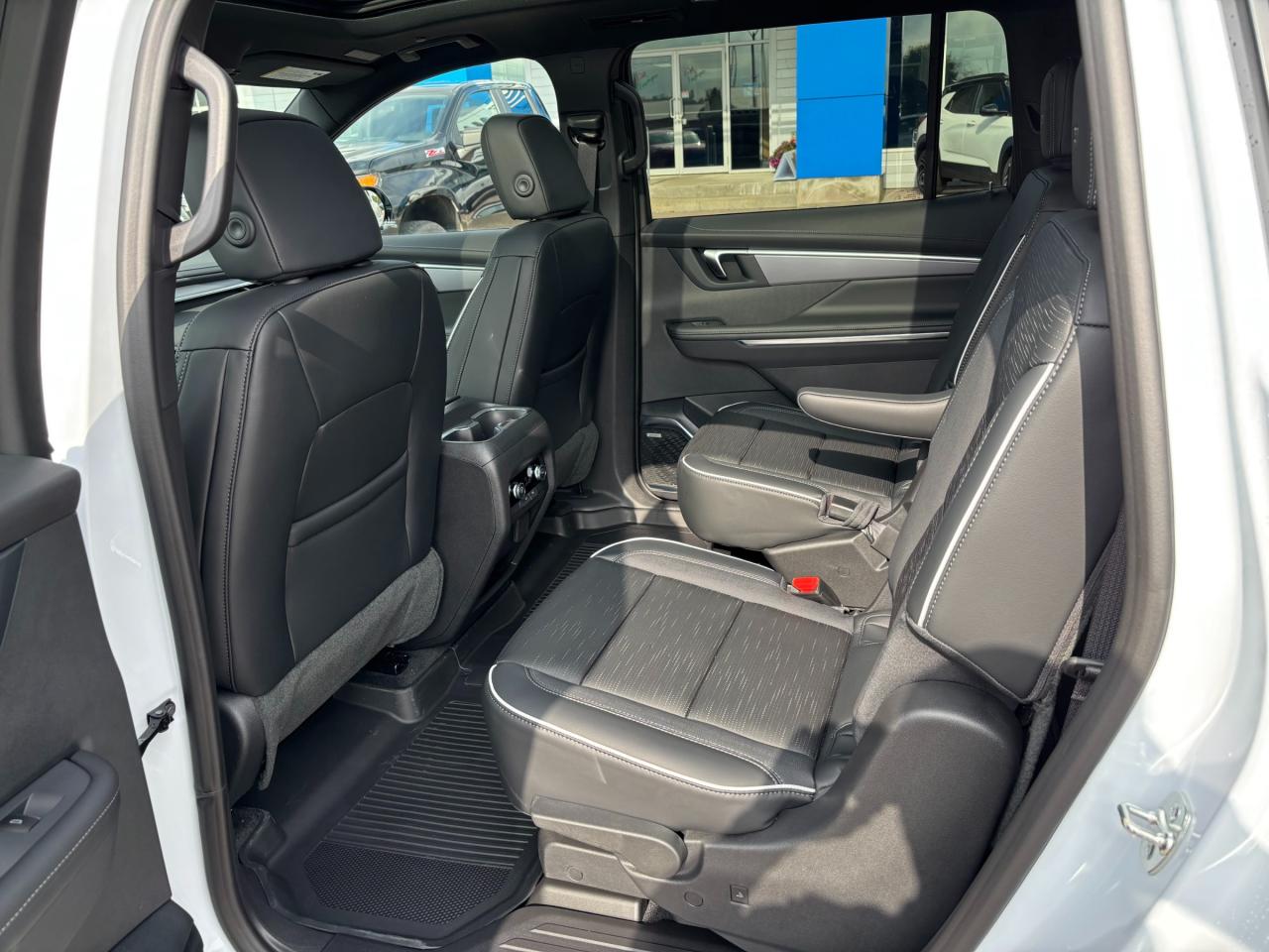 2026 Buick Enclave Sport Touring 2026 Buick Enclave ST AWD Photo