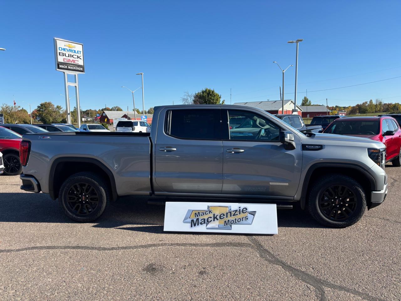 2026 GMC Sierra 1500 2026 GMC Sierra Elevation Crew Cab 4WD Photo