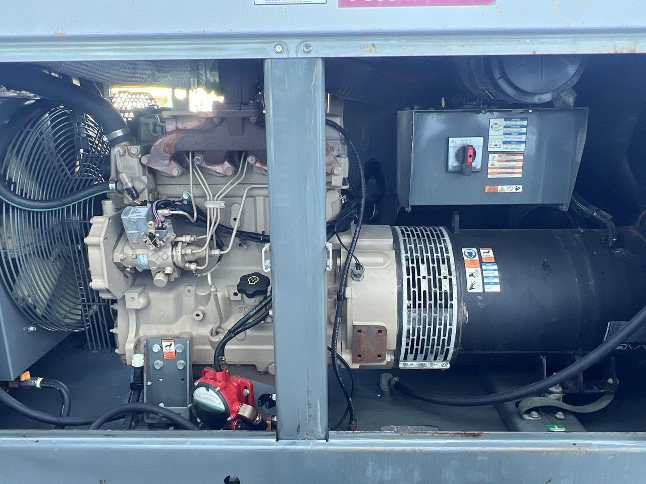 2014 TRITON TRAILERS GENERATOR 38KW - WACKER NEUSON G50 TOW BEHIND  GENERATOR Photo
