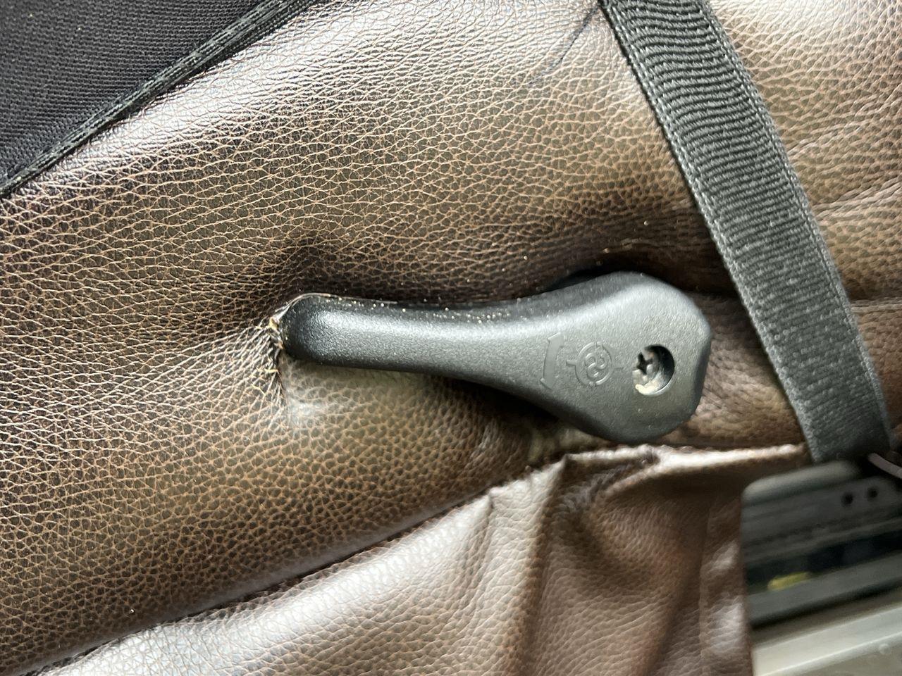 2015 Freightliner MOTORHOME - FORCEFRC37 MOTORHOME- 38FT, A/C, 6 SLEEPS, POWER STEPS, 2 COUCH, 2 CHAIRS, STOVE, MICROWAVE, FRIDGE, TV, BATHRO Photo