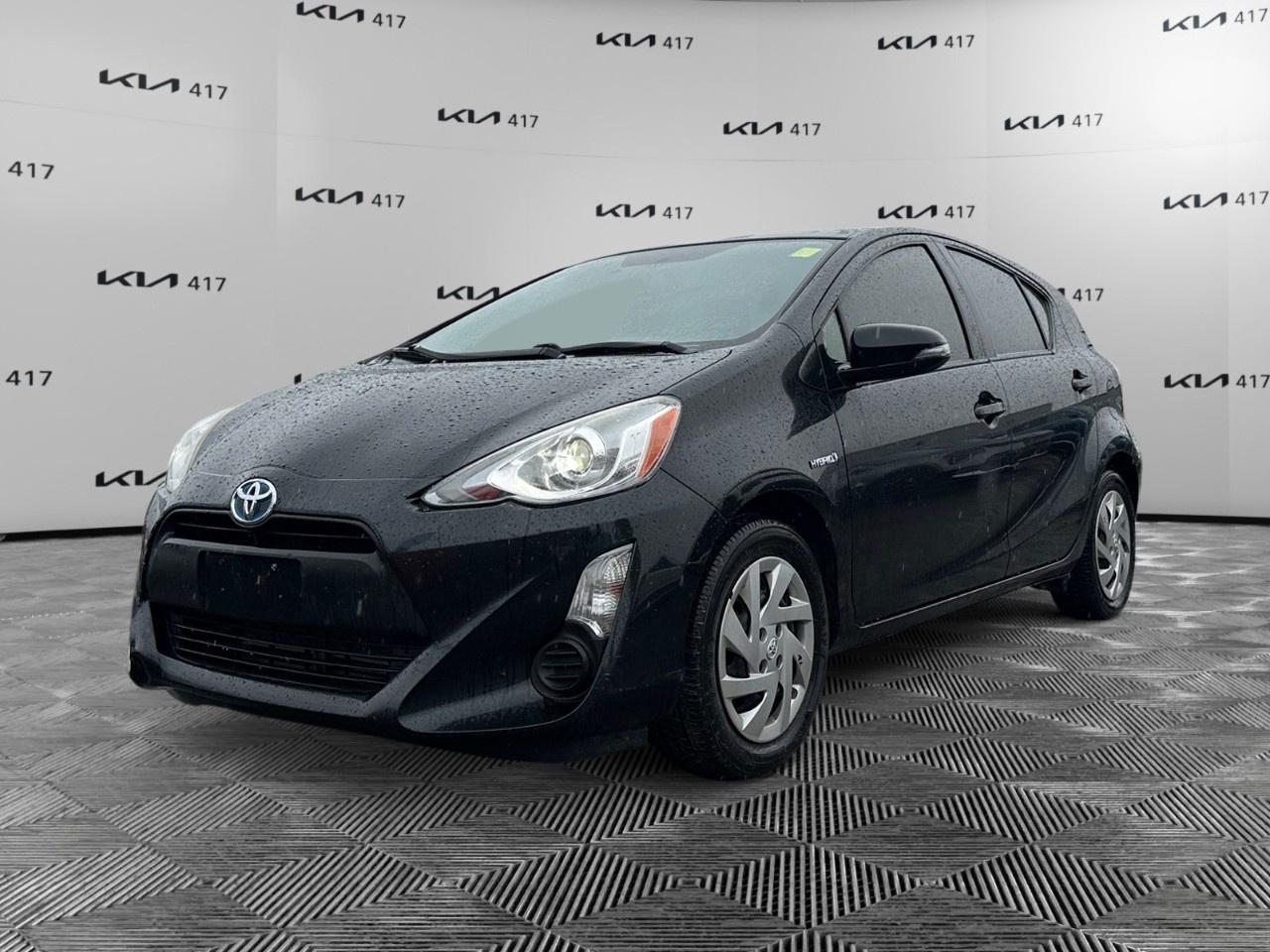 Used 2015 Toyota Prius C for sale in Gloucester, ON