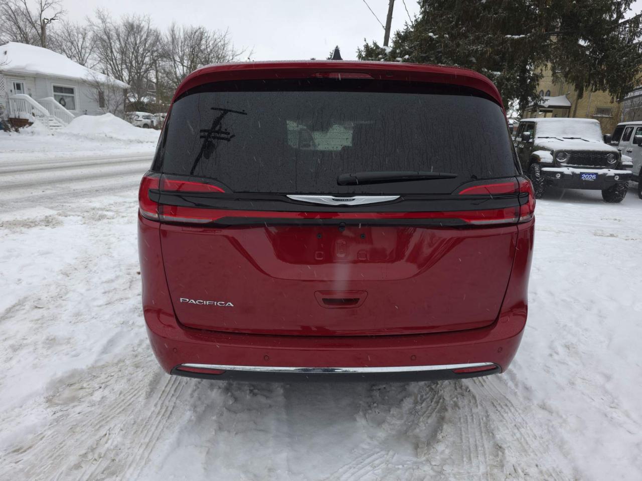 2026 Chrysler Pacifica Select 0% interest for 60 months!! Photo