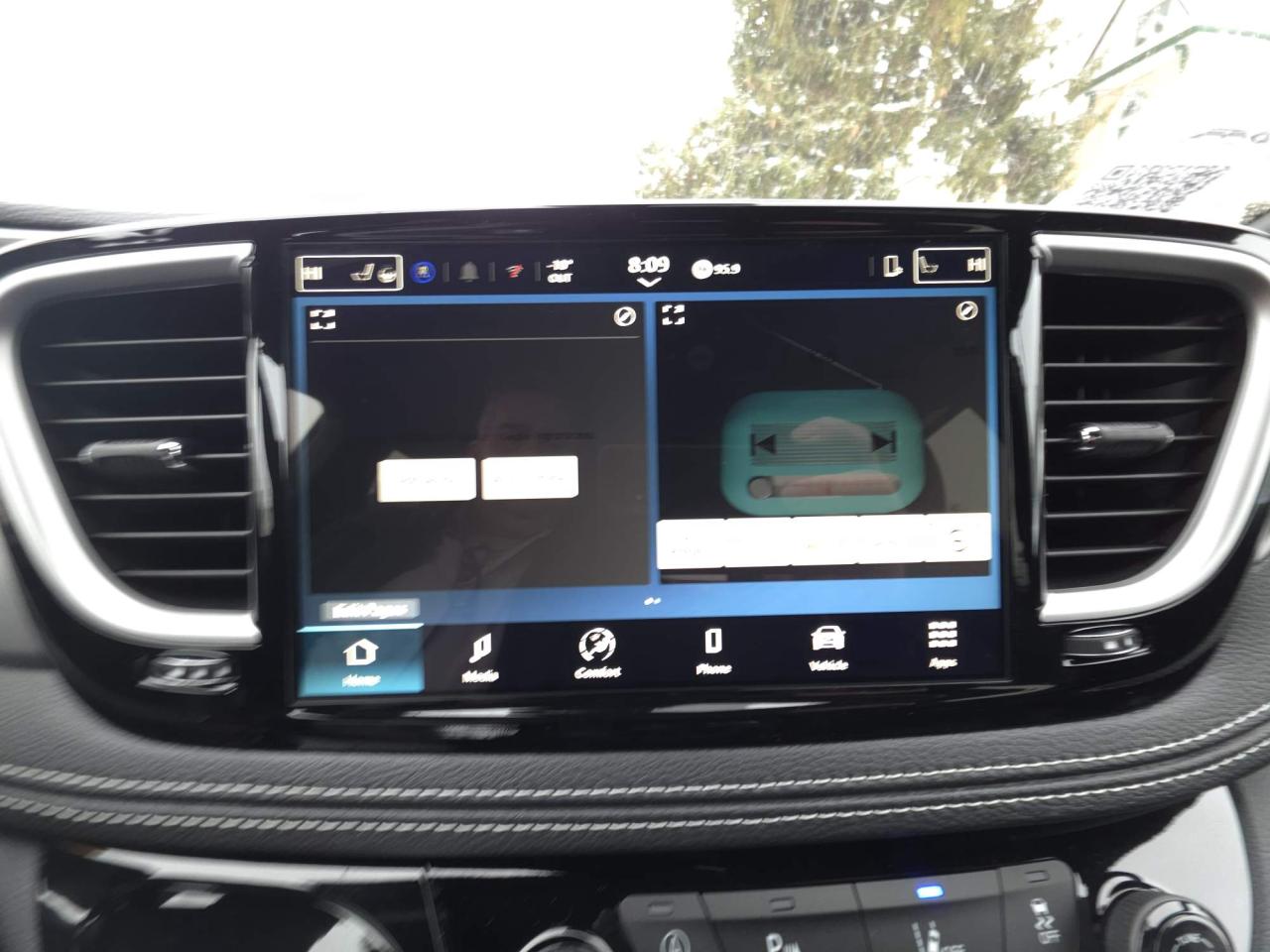 2026 Chrysler Pacifica Select 0% interest for 60 months!! Photo