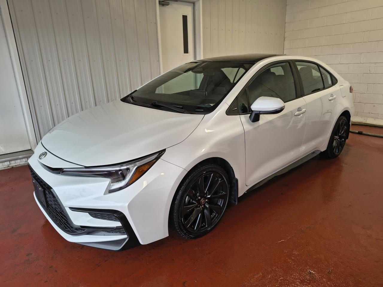 2024 Toyota Corolla XSE Photo0