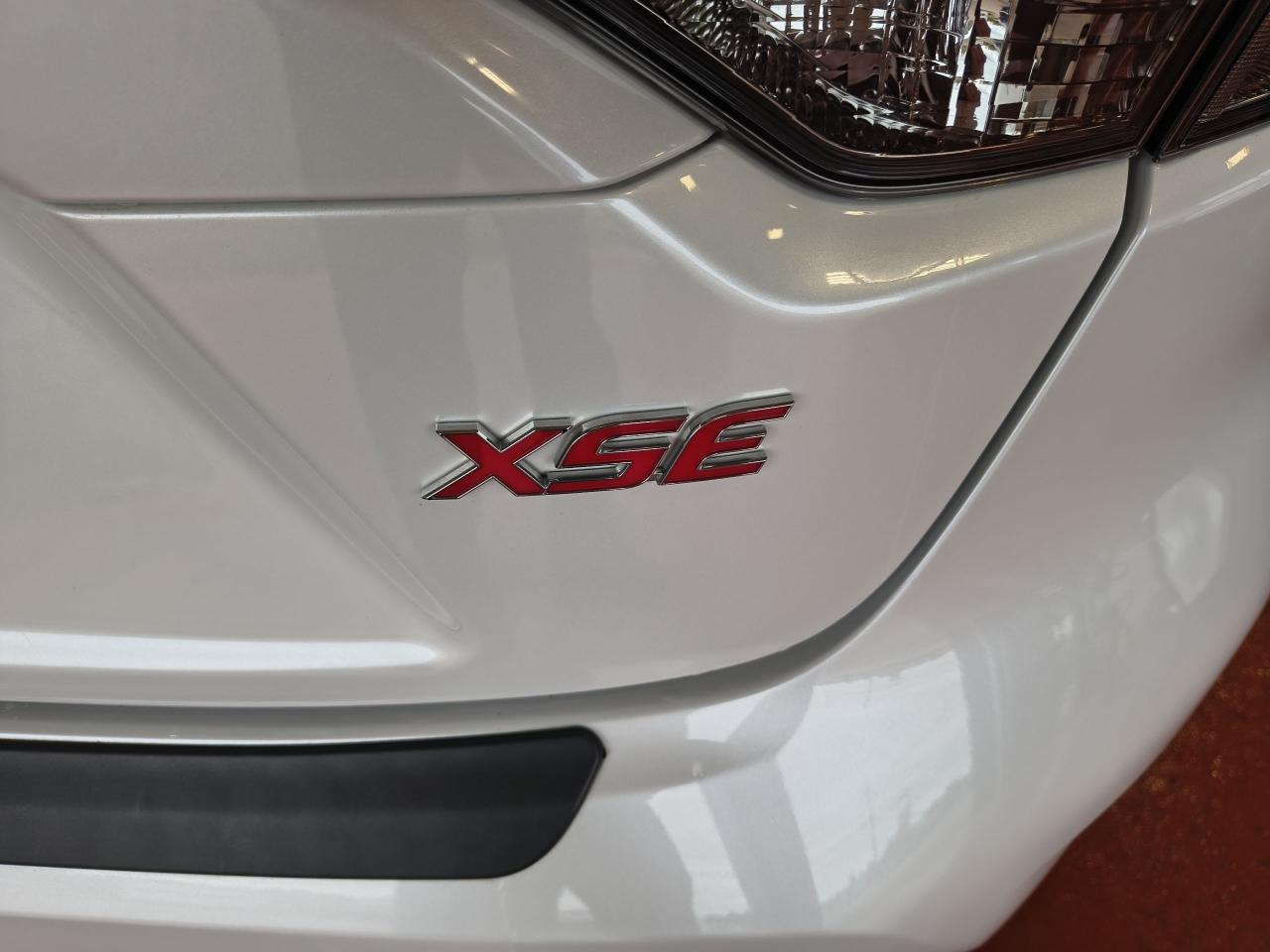 2024 Toyota Corolla XSE Photo0
