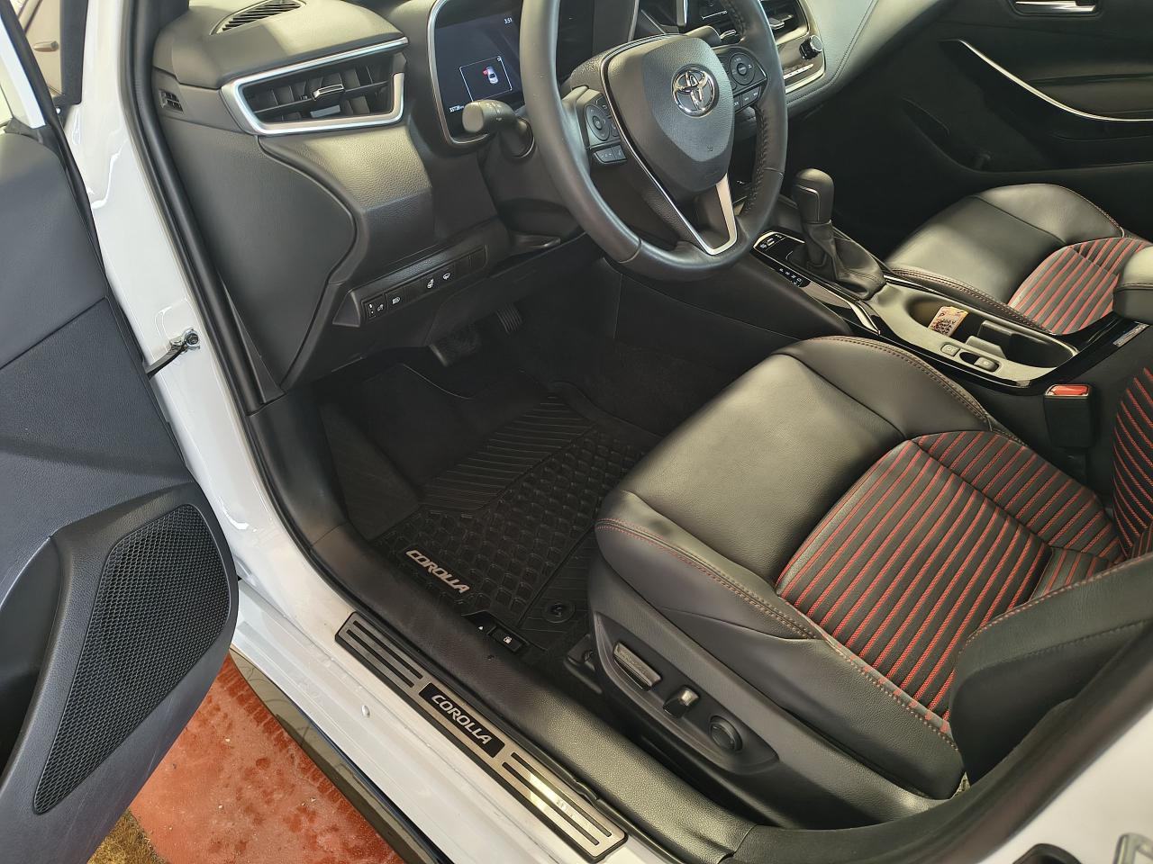 2024 Toyota Corolla XSE Photo0