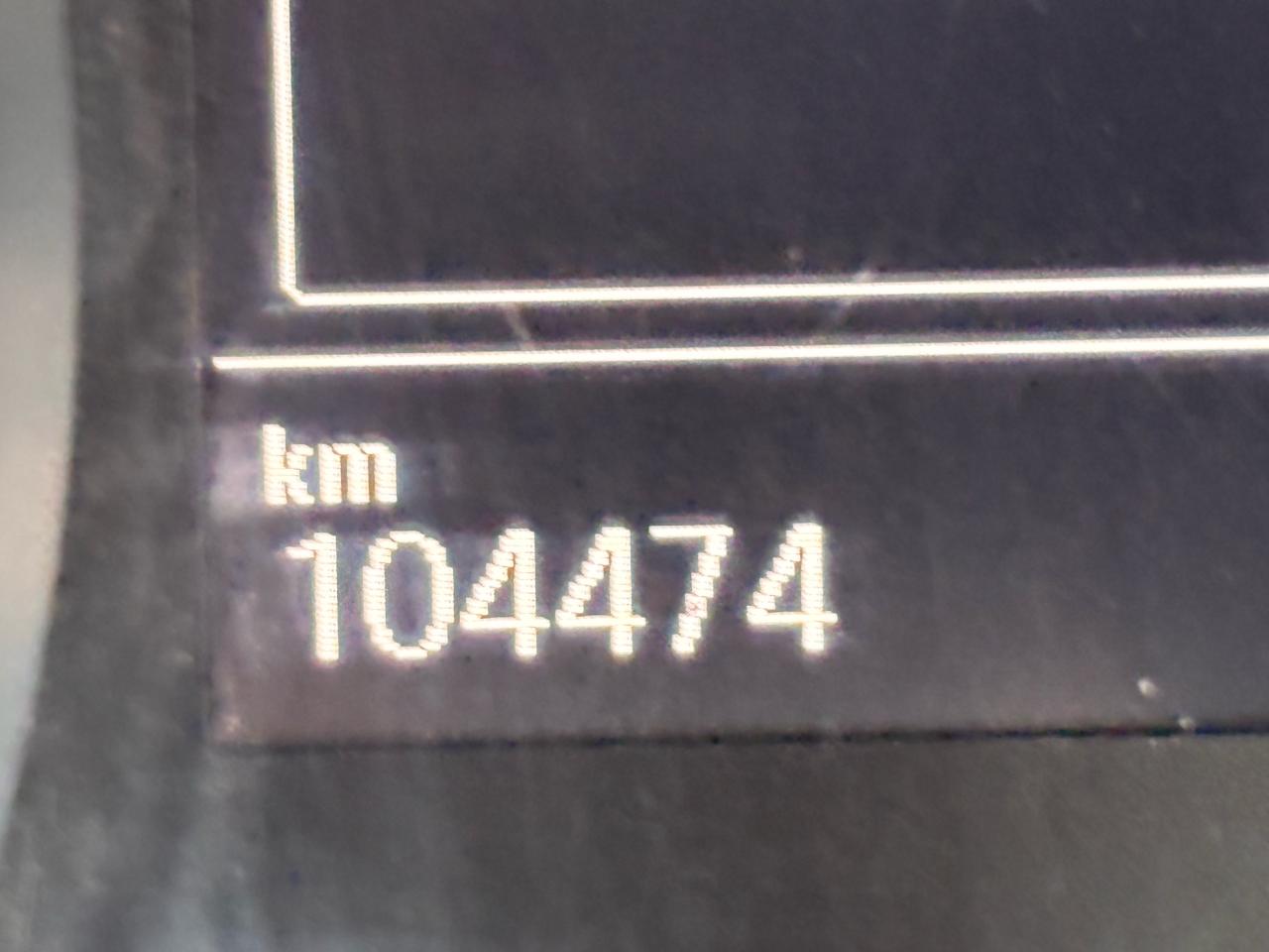 1758835877