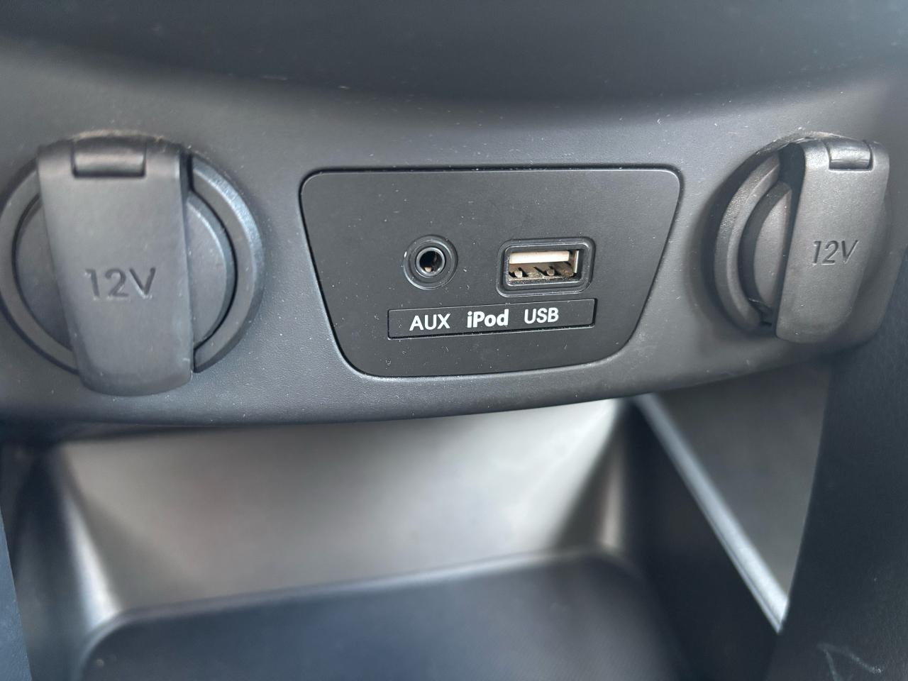 2015 Hyundai Elantra GT GL, Hatchback, Auto, Air, Heated Seats - Photo #16