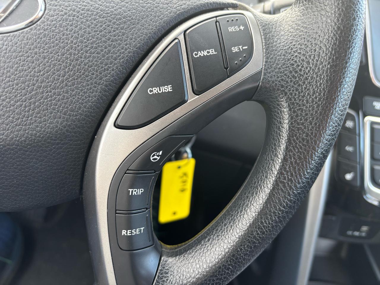 2015 Hyundai Elantra GT GL, Hatchback, Auto, Air, Heated Seats - Photo #12