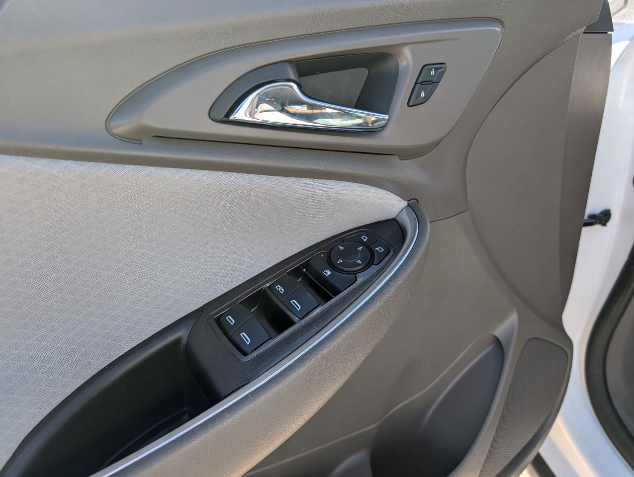 2020 Chevrolet Malibu LT | Heated Seats | Command start | MB Vehicle - Photo #8