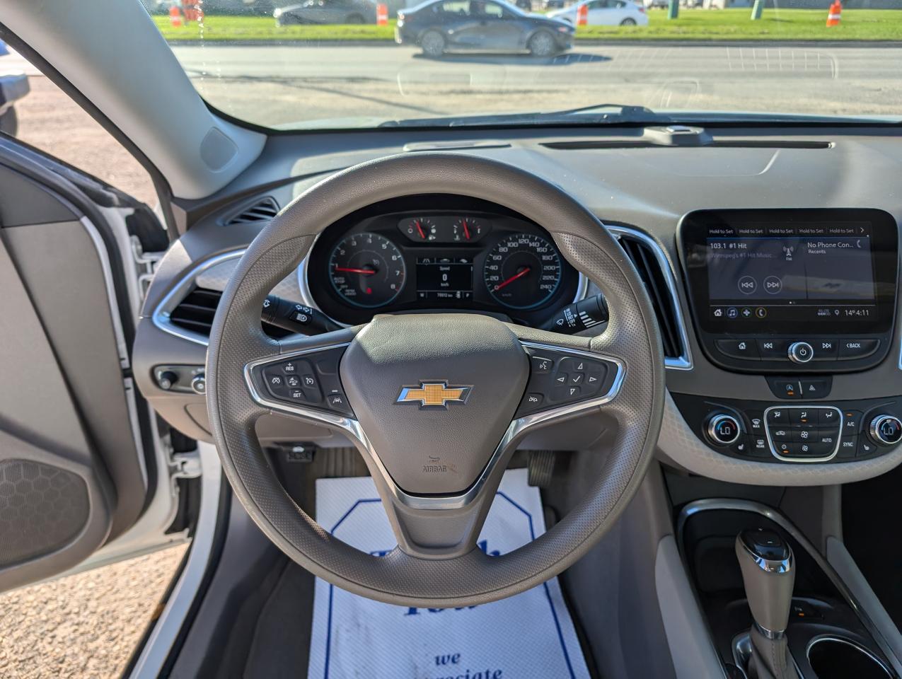 2020 Chevrolet Malibu LT | Heated Seats | Command start | MB Vehicle - Photo #13