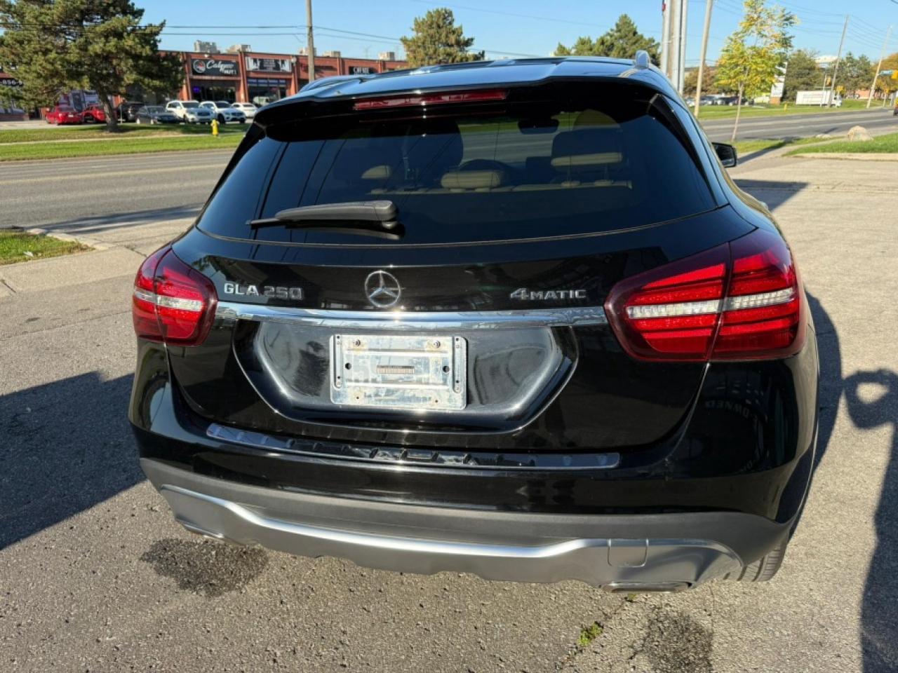 2020 Mercedes-Benz GLA GLA 250 4MATIC/ CLEAN CARFAX/ SERVICE RECORDS/ NAV - Photo #7