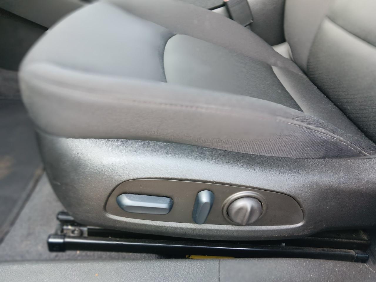 2023 Chevrolet Malibu 1LT Sport, Htd Seats, Pano Roof, Remote, BU Cam, - Photo #17