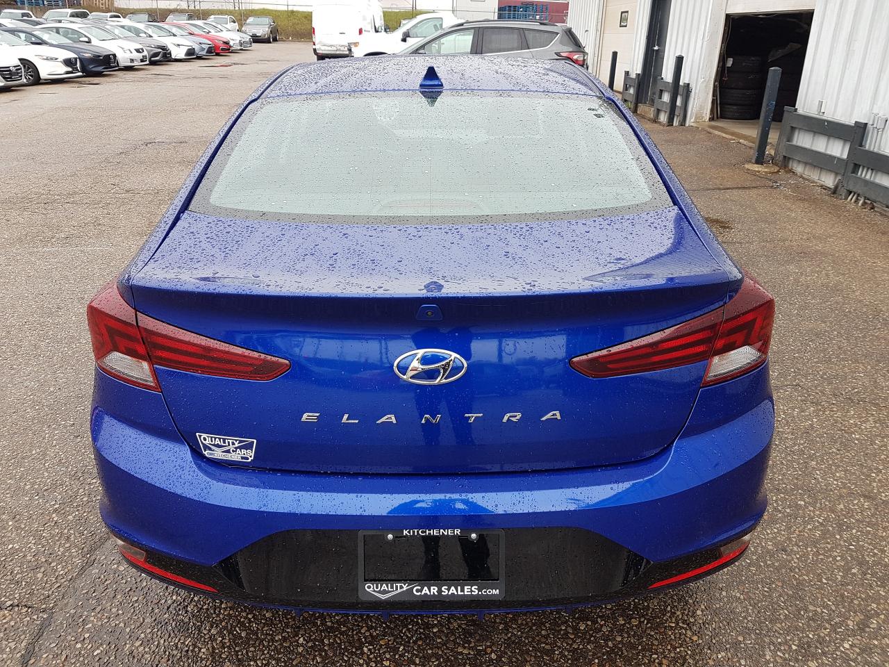 2020 Hyundai Elantra Preferred *HEATED SEATS* Photo