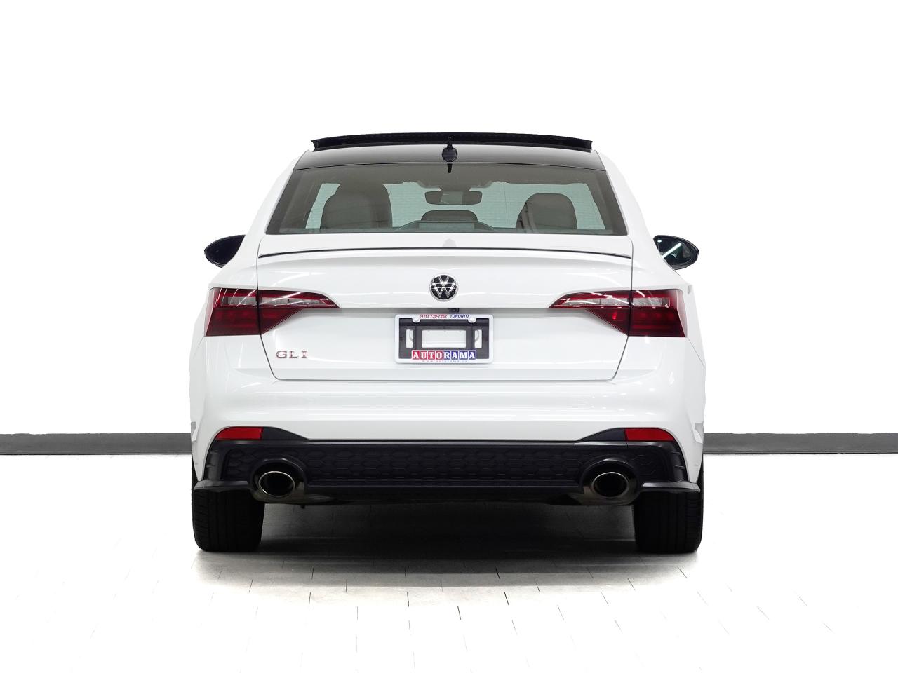 2022 Volkswagen Jetta GLI Nav | Leather | Sunroof | ACC | BSM | CarPlay