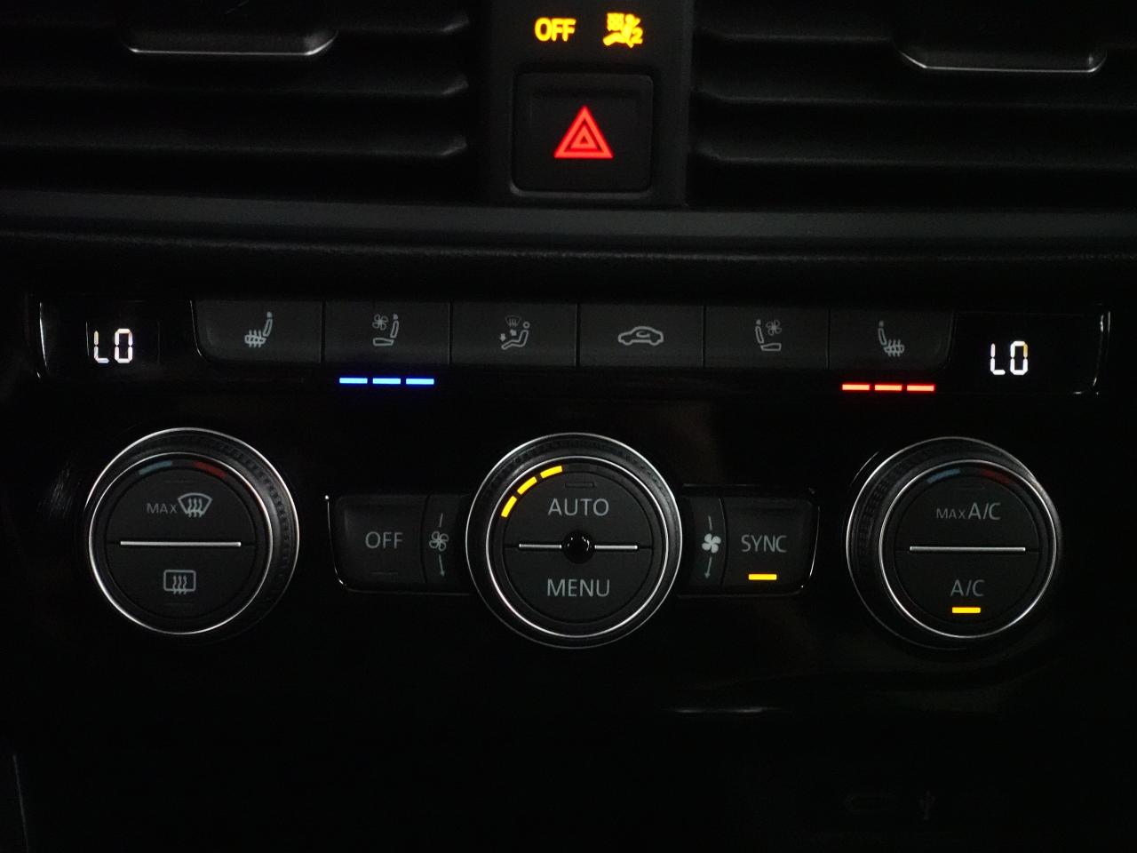 2022 Volkswagen Jetta GLI Nav | Leather | Sunroof | ACC | BSM | CarPlay