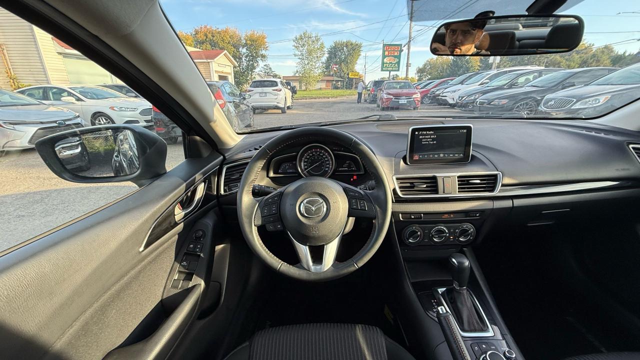 2015 Mazda MAZDA3 GS - Photo #13