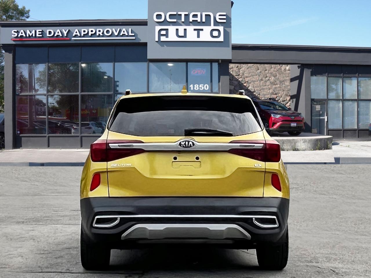 2021 Kia Seltos EX AWD - Photo #5