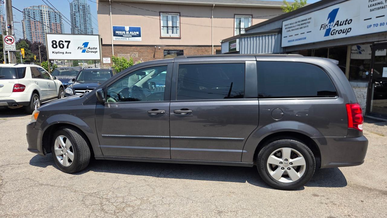 2016 Dodge Grand Caravan Value Pkg Roof rack/alloys - Photo #2