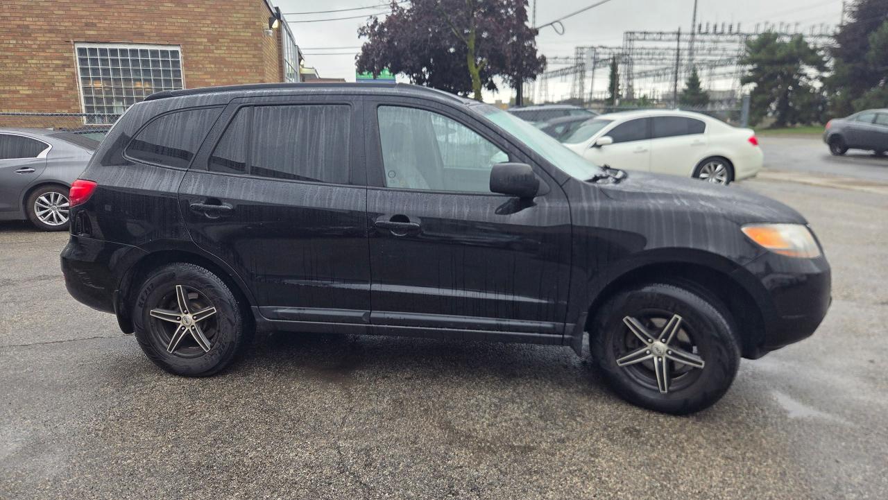 2008 Hyundai Santa Fe AWD 4dr 3.3L Auto GL 5-Pass - Photo #5