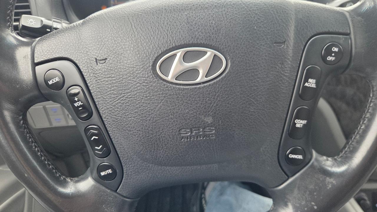 2008 Hyundai Santa Fe AWD 4dr 3.3L Auto GL 5-Pass - Photo #16