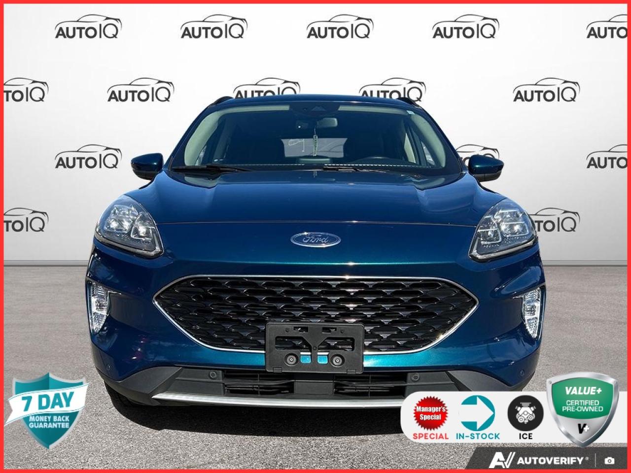 2020 Ford Escape Titanium AWD TITANIUM LEATHER LOW KMS CERTIFIED! Photo