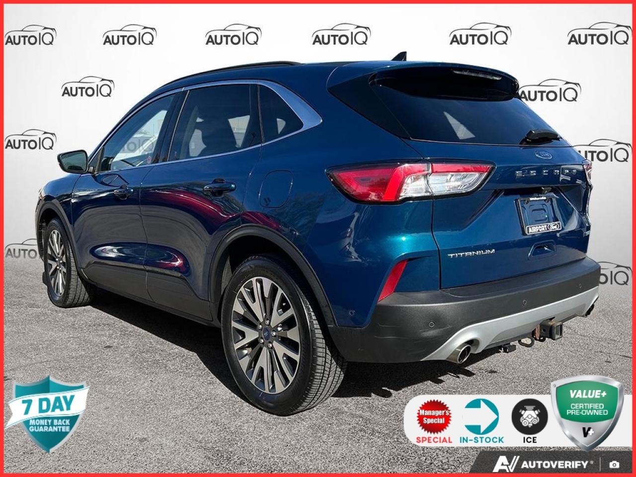 2020 Ford Escape Titanium AWD TITANIUM LEATHER LOW KMS CERTIFIED! Photo