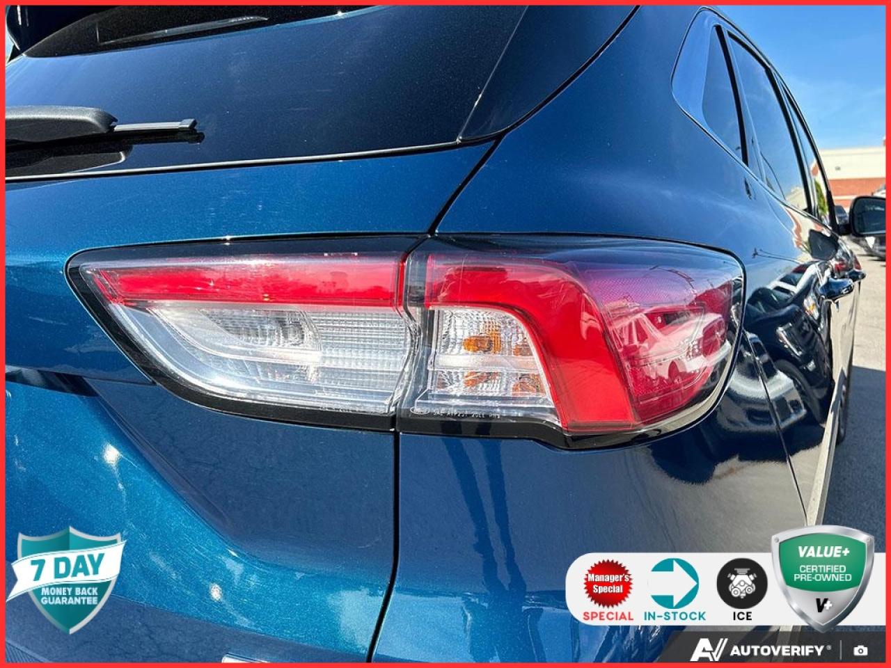 2020 Ford Escape Titanium AWD TITANIUM LEATHER LOW KMS CERTIFIED! Photo