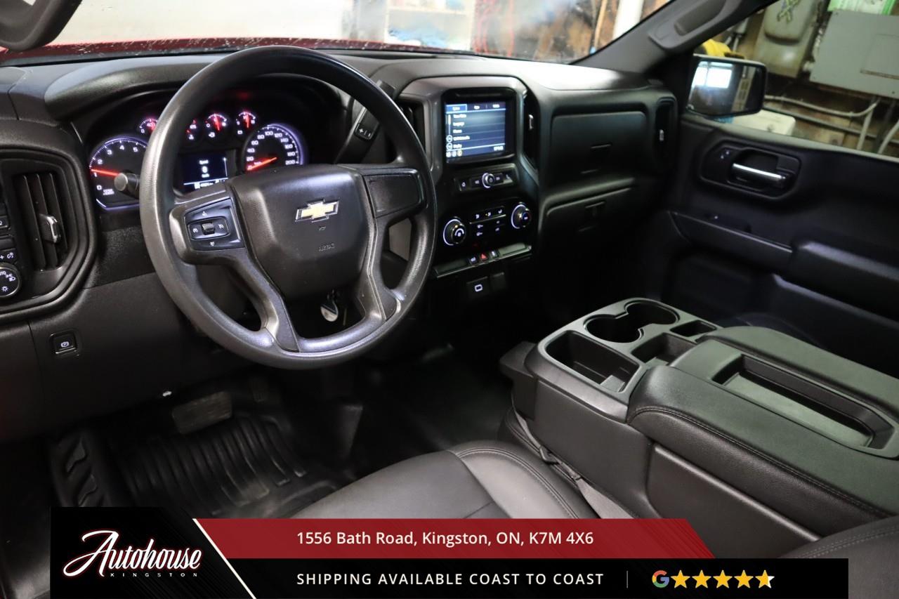 2019 Chevrolet Silverado 1500 Work Truck ONLY 48,000 KM! 8 FOOT BOX Photo