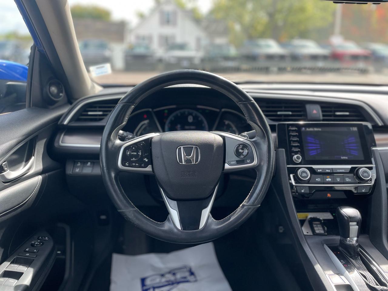 2019 Honda Civic Sedan Touring Photo5