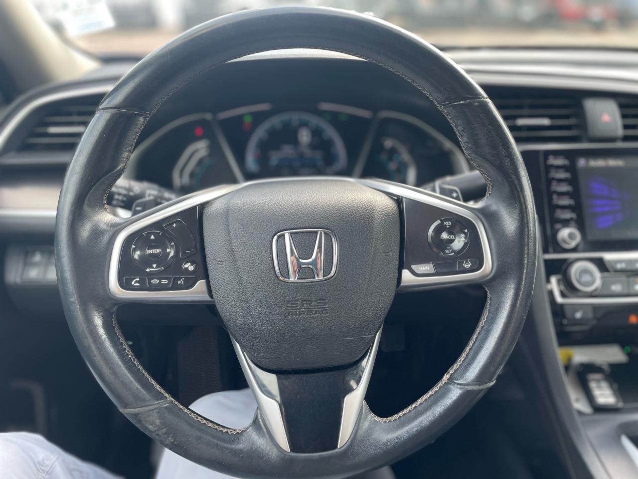 2019 Honda Civic Sedan Touring Photo5