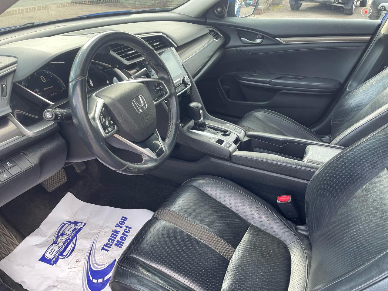 2019 Honda Civic Sedan Touring Photo5