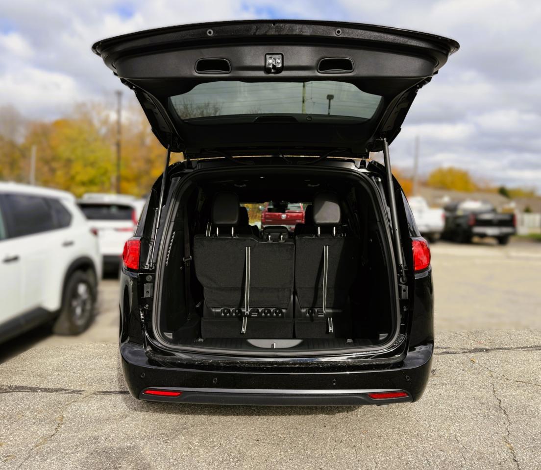 2026 Dodge Grand Caravan SXT 2WD Photo