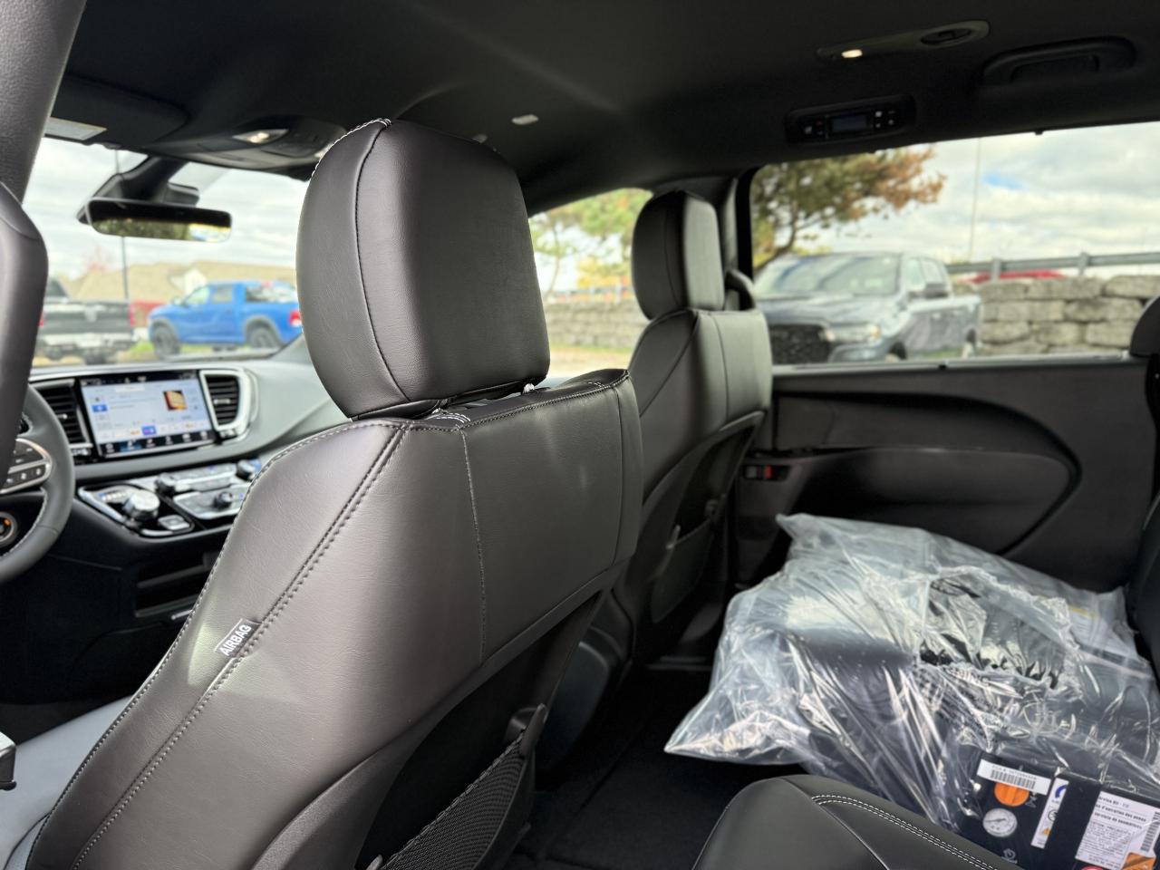 2026 Dodge Grand Caravan SXT 2WD Photo