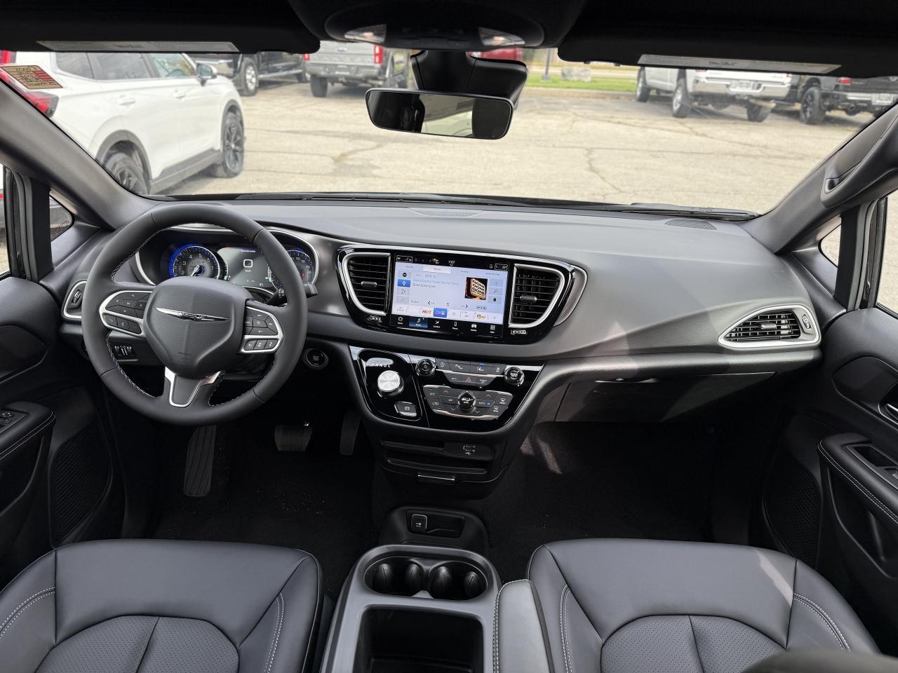 2026 Dodge Grand Caravan SXT 2WD Photo