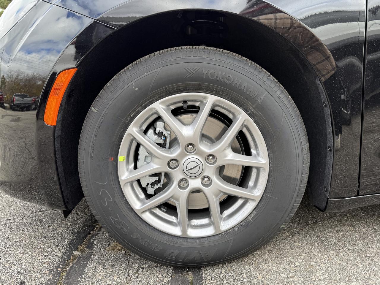 2026 Dodge Grand Caravan SXT 2WD Photo