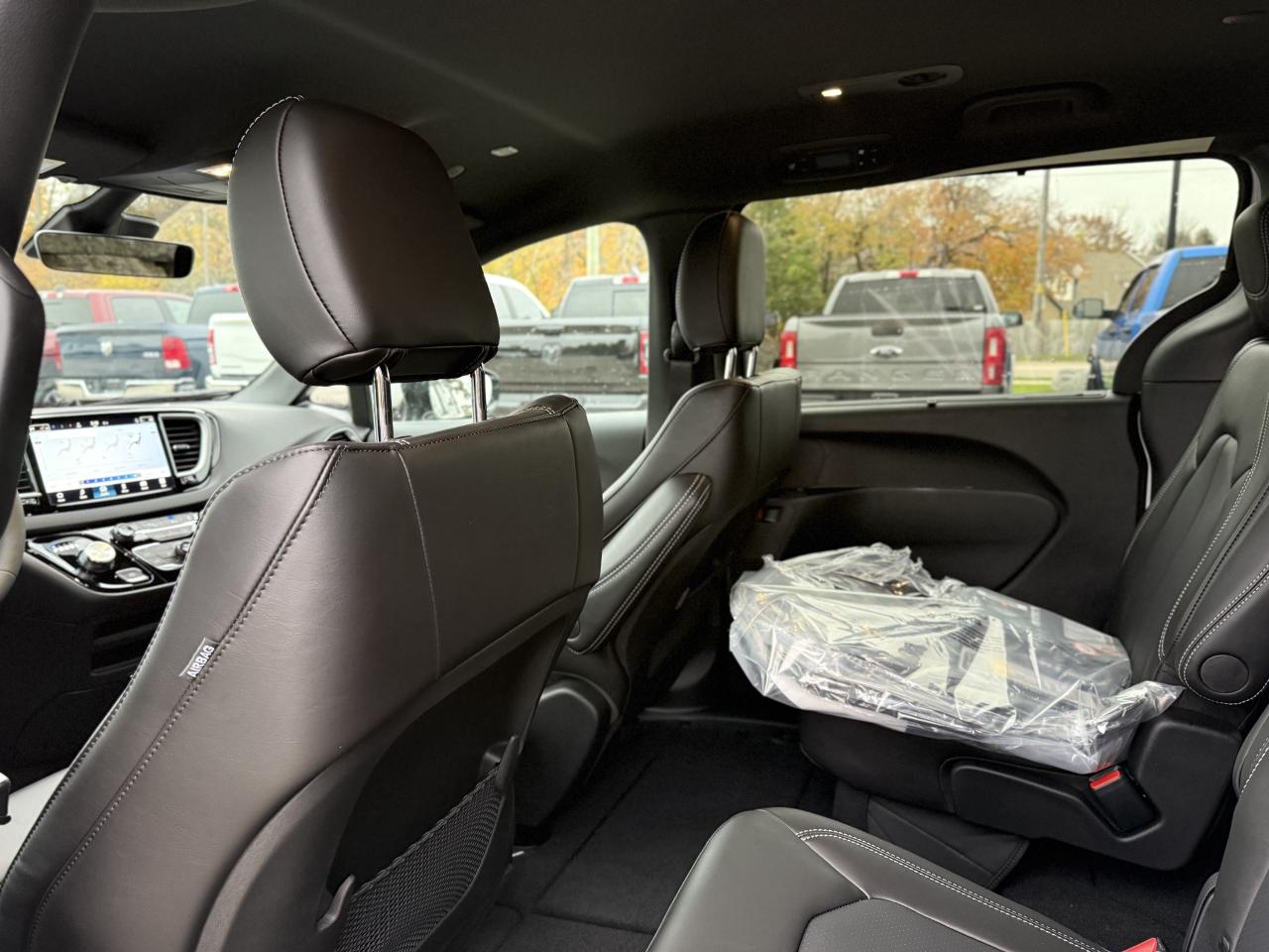 2026 Dodge Grand Caravan SXT 2WD Photo