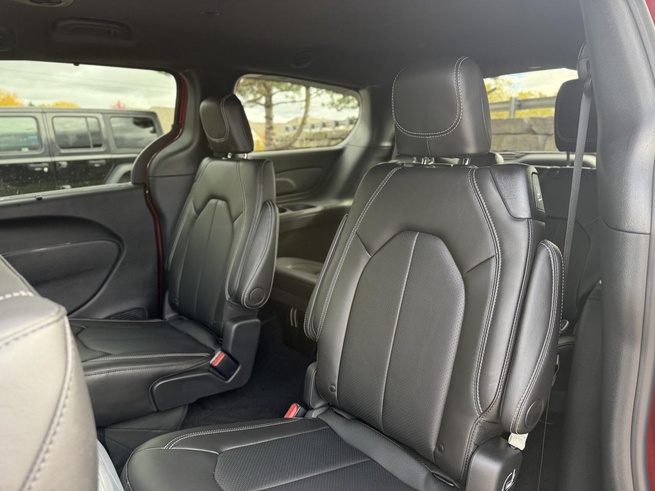 2026 Dodge Grand Caravan SXT 2WD Photo