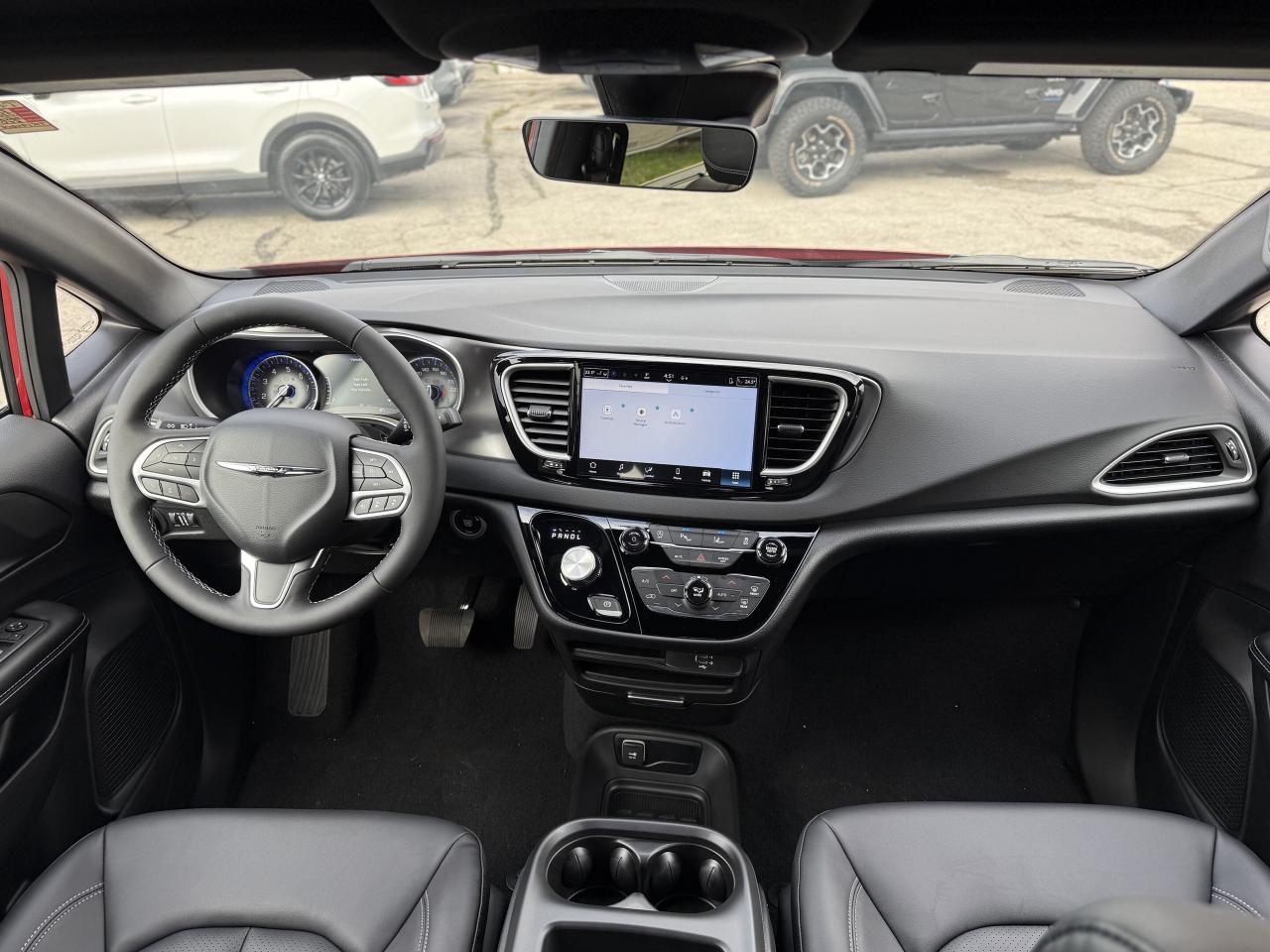 2026 Dodge Grand Caravan SXT 2WD Photo