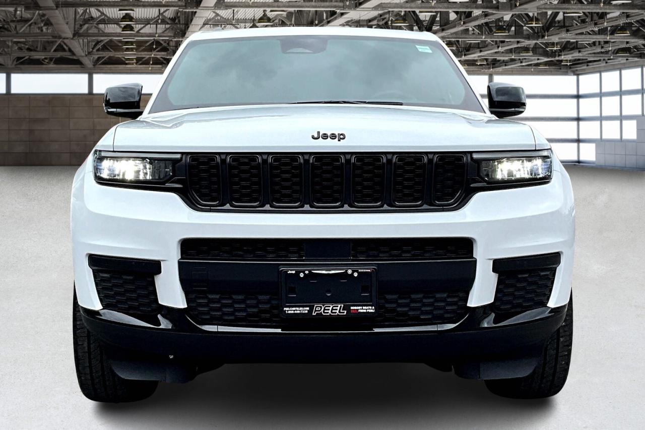 2023 Jeep Grand Cherokee L Altitude | 6Seat | Sunroof | SafetyTech | NAV |4X4 Photo2