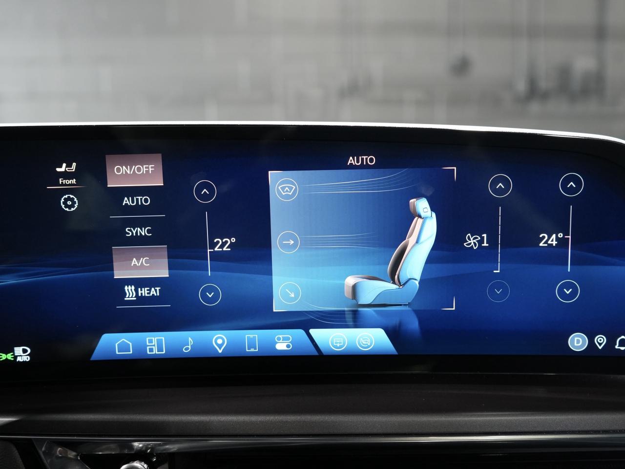 2024 Cadillac LYRIQ Tech w-1SA/PANO/DRIVE ASSIST/NO ACCIDENT/1-OWNER Photo