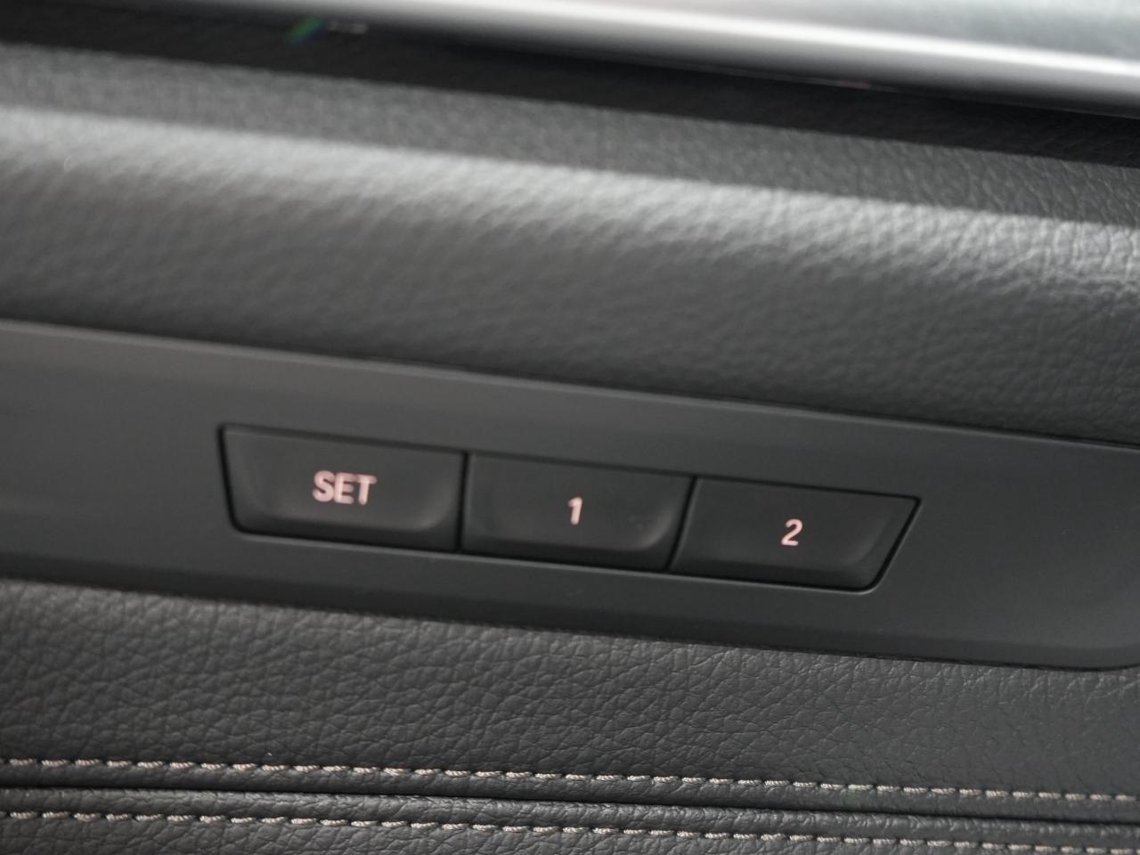 2022 BMW 5 Series 540i xDrive/M SPORT/HUD/HARMAN K/ROOF/NO ACCIDENTS Photo